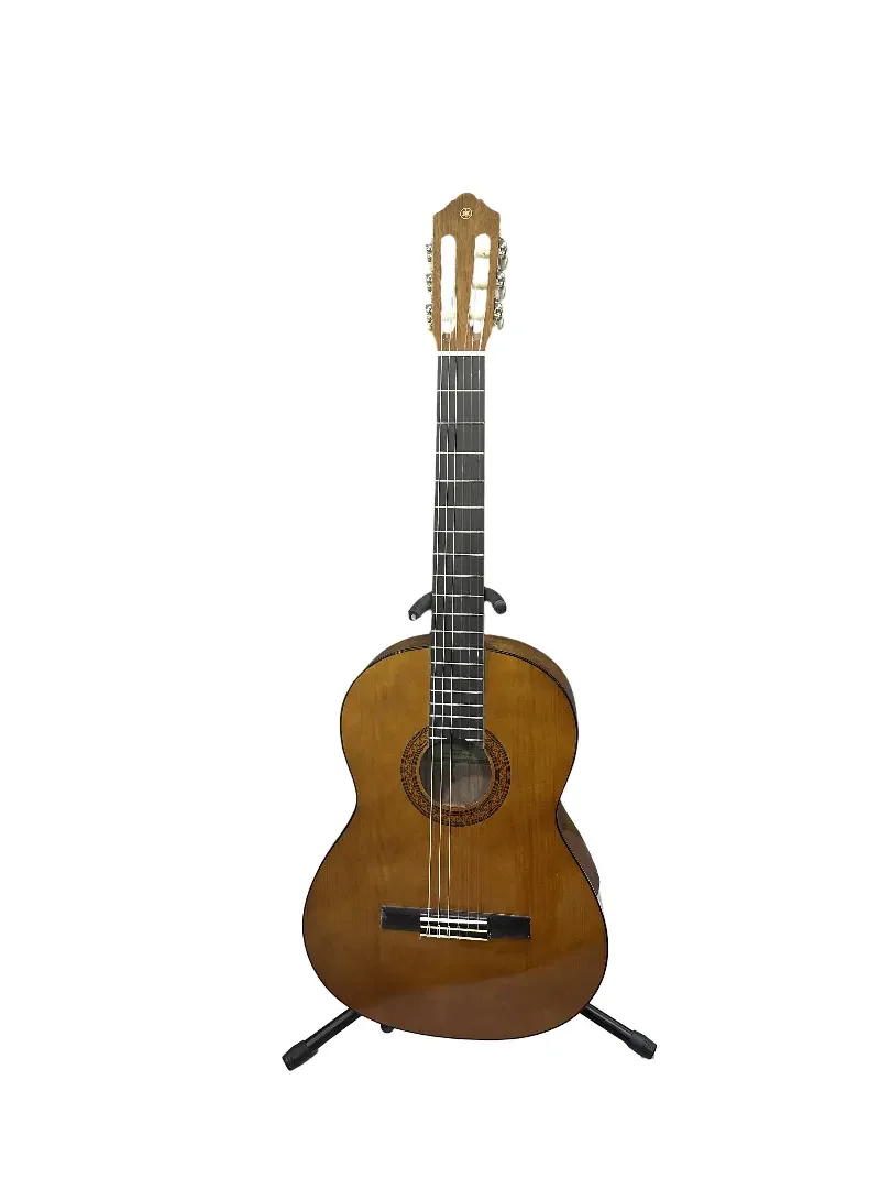 Guitare Yamaha C40